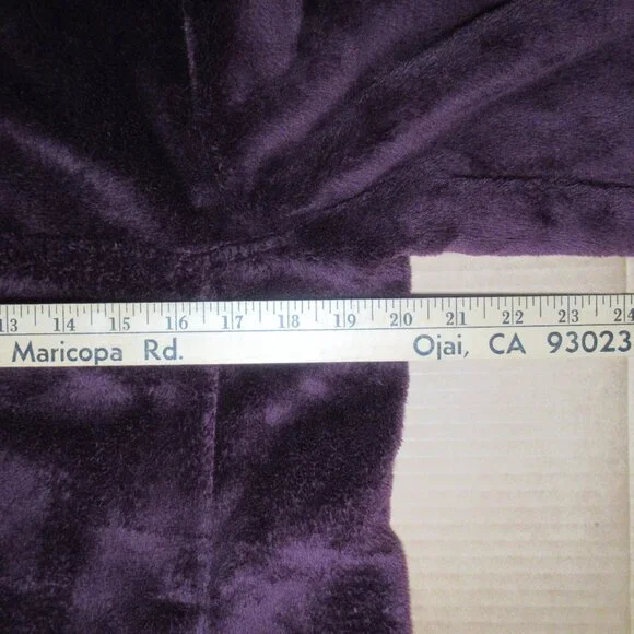 Lands’ End Plush Fleece 1/4 Snap Pullover | Medium Tall (10/12) - Picture 8 of 13